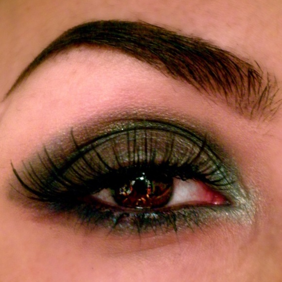 💙🌟🧚♀️CHAINS Urban Decay DISCONTINUED Eyeshadow NWOB - Picture 2 of 8